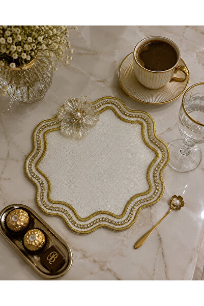 Arı Bebe Silvery Crystal Stone Brooch and Coffee Napkin Holder