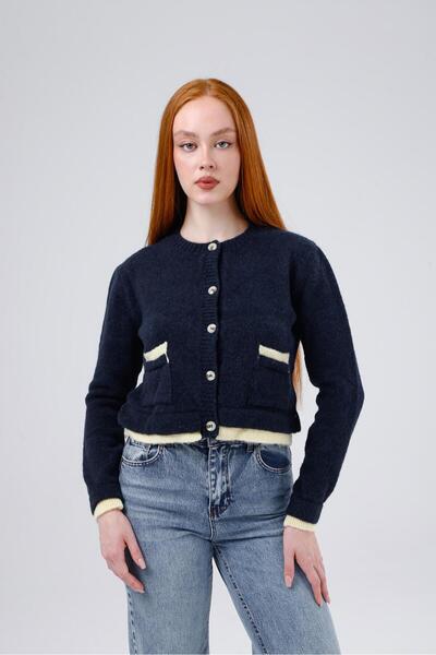 Flarsky Women's Premium Regular Fit Crew Neck Soft Textured Cardigan with Poc...