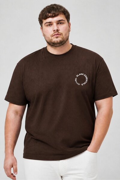 BLANK ESSENTIALS Men Crew Neck Short Sleeve Brand Logo T-Shirt, Brown