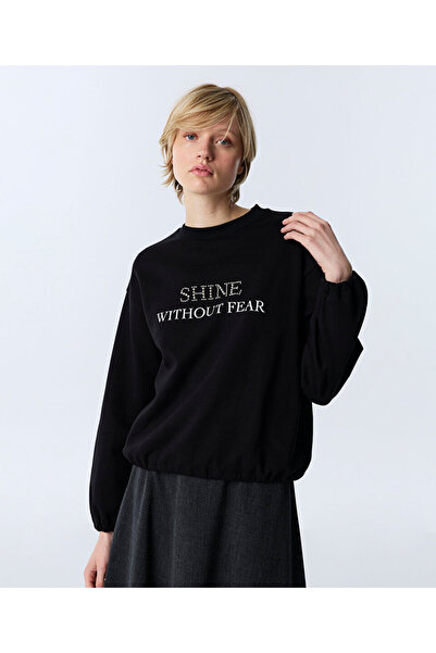 Twist BASKILI VE BONCUK SLOGANLI SWEATSHIRT
