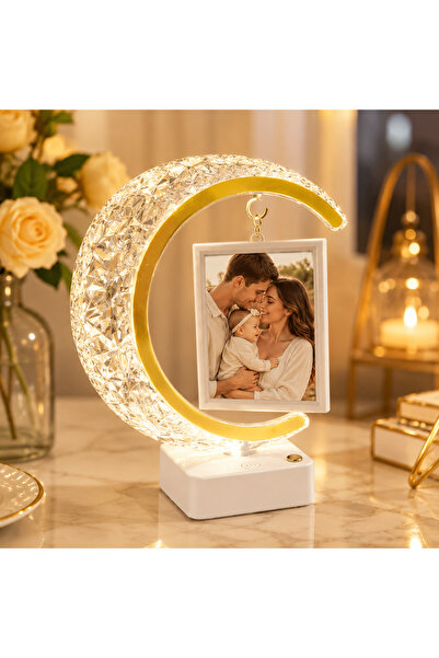 Saray Kişiye Özel Fotoğraflı Kristal Hilal LED Masa Lambası