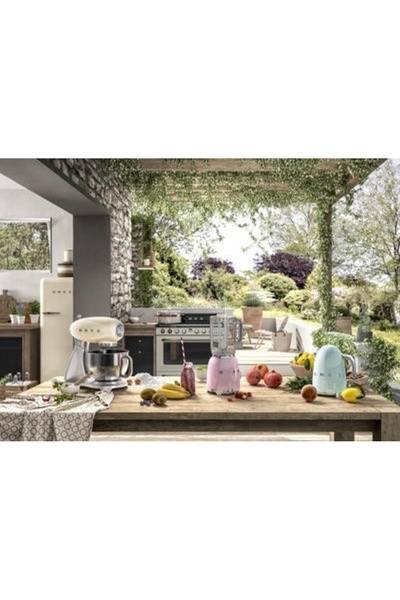 SMEG Blender roz BLF03PKEU