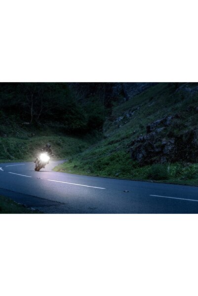 NO BRAND EINPARTS BULB LED H1 6000K 30W OFF-ROAD 3800LM Raza de acțiune 360° ...