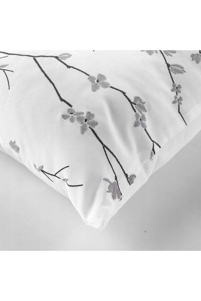 Douceur D'INTERIEUR Pernă decorativă albă cu flori de cireș 45x45