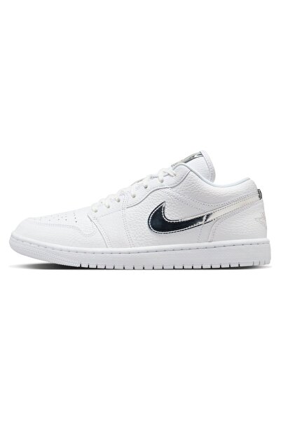 Nike Pantofi sport pentru femei AIR JORDAN 1 LOW SE - IQ9381100