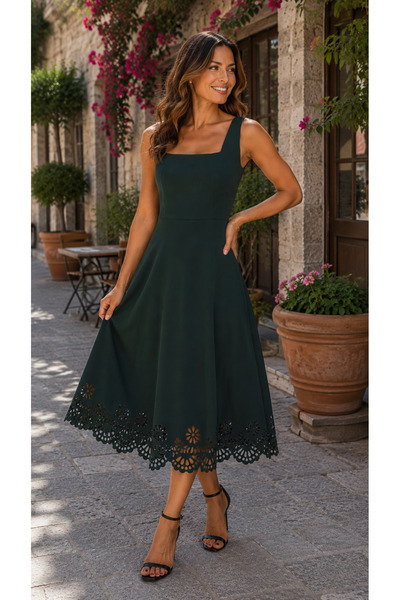 Kokosh moda Bezvremenska elegancija - Ženska midi haljina sa četvrtastim izre...
