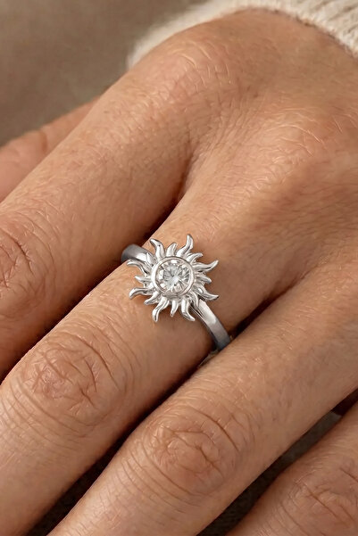 AURRARİ Silver Zircon Stone Sun Ring Adjustable