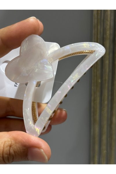 MODA Heart Figured Acetate Hair Clip White