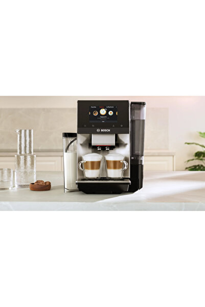 Bosch Premium Cafe Tam Otomatik Kahve Makinesi, 36 İçecek, Home Connect 2 Bar...