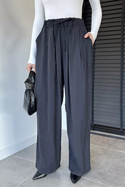 Aryena Black Perry Women's Elastic Waist Loose Cut Trousers