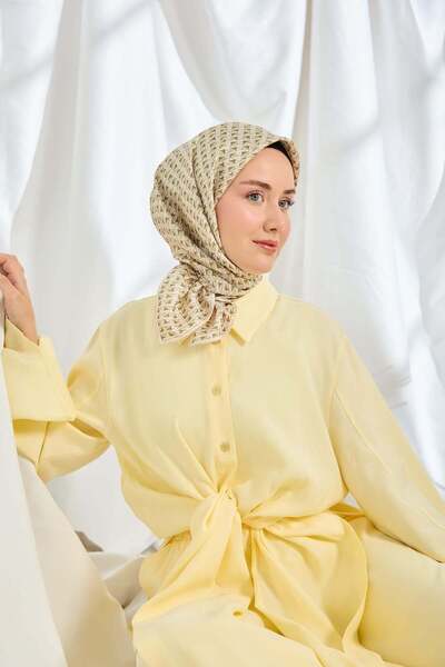 Silk Home Twill Silk Scarf Geometric Pattern Cream