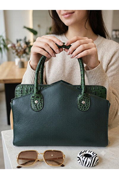 valentina victoria Valvic Genuine Leather 3-Section Stylish Women's Bag.