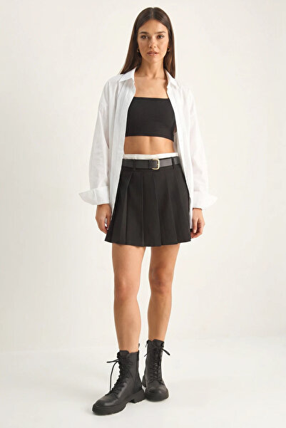 Generic Brand Women's Belt Detailed Pleated Mini Skirt with Shorts De Black