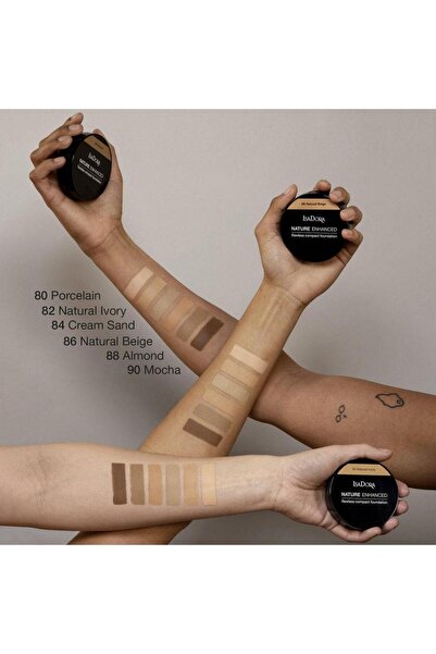 Isadora Nature Enhanced Flawless Compact Foundation
