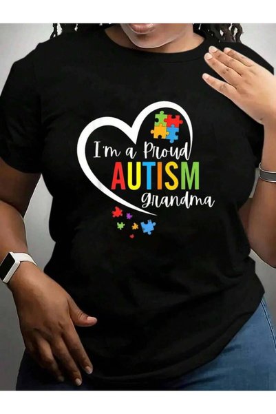 23ERVA تي شيرت أسود مطبوع عليه I'A Proud Grandma Love Heart Autism Awareness ...