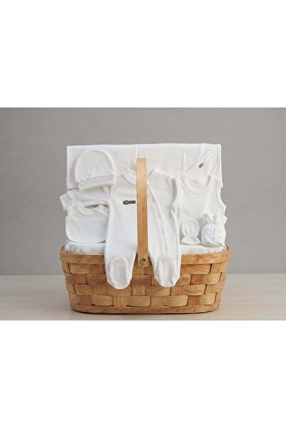 Mothersworld.sa Baby Gift Set – 7 Essential Pieces for Newborns