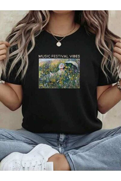 25W Oversized Women's-Shirt Fashionable Minimalist Design Anime Printed Women...
