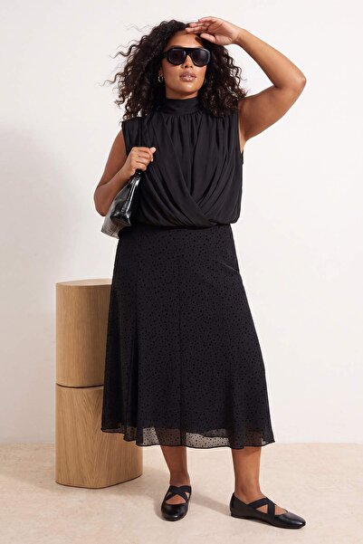 Trendyol Curve Black Polka Dot Flocked Patterned Knitted Plus Size Skirt Tbbs...