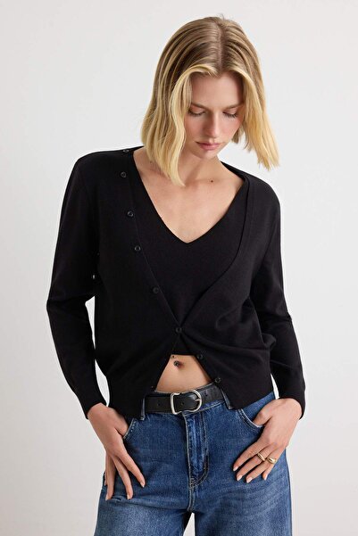 Trendyol Collection Black Double Layered Look Button Detailed Knitwear Sweate...