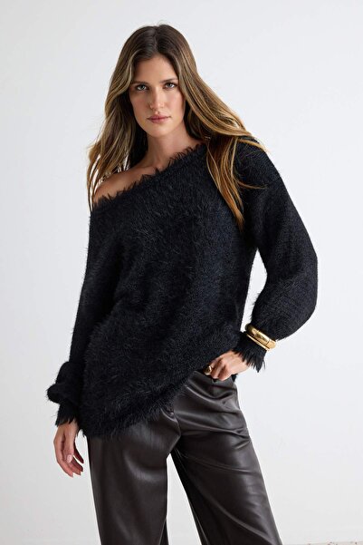 Trendyol Collection Black Furry Wide Fit Turn-Down Collar Knitwear Sweater Tw...