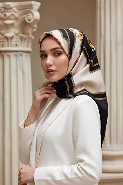 Vissona %100 Twill İpek Monogram ve Barok Desenli Siyah - Krem Renkli 90x90 E...