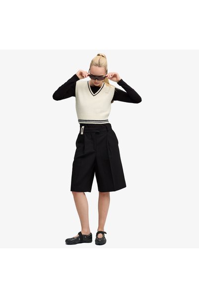 Puma سويت شيرت كريمي للسيدات من Essentials
