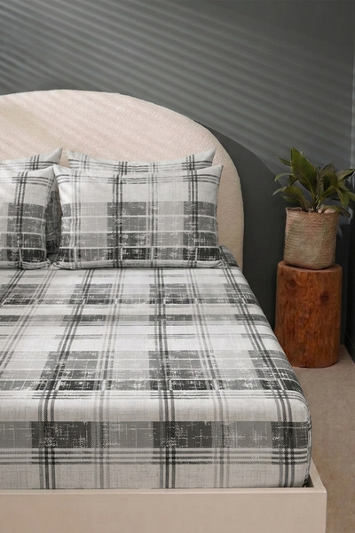 Lorien Set cearșafuri cu model de fructe de pădure - Single/Double/Queen Size