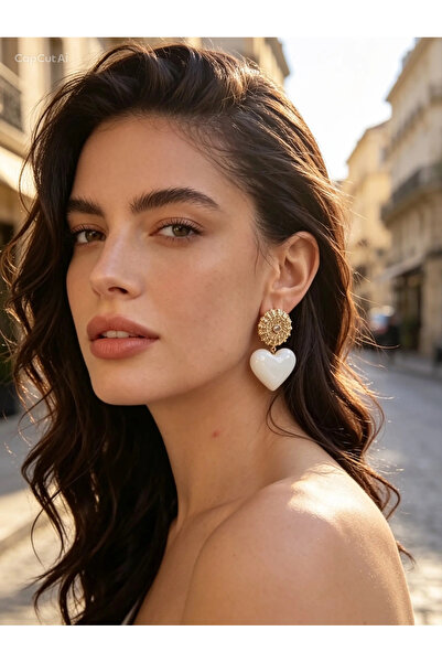 ayoljewelry White Heart Gold Earrings