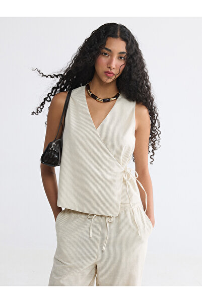 LC Waikiki Alita City Women's Striped Vest with Contrast Binding Detail