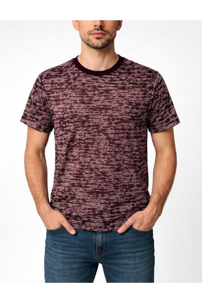 Evendi Tricou, Mov