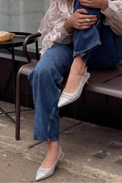 Capone Outfitters Laurie Knitted Pointed Toe Mid-Heel Open-Back Women's Shoes