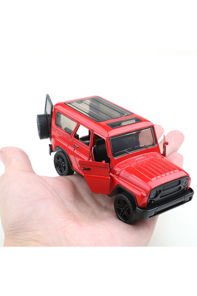 Choice1 WZ red (Bagged) 1/36 Scale Retro-Style UAZ Alloy Pullback Car, Die-Ca...
