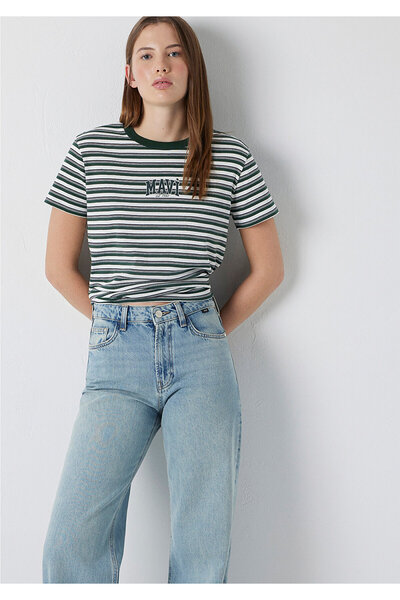 Mavi Logo Printed Striped Green T-Shirt Regular Fit / Normal Cut 1614397-91642
