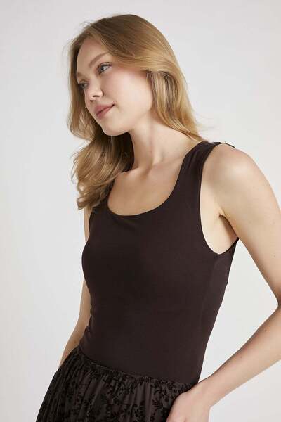 Arma Life Armalife 1807 Square Neck Strappy Stretchy Women's Bodysuit