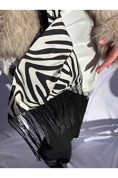 CLA Knot Zebra Bag