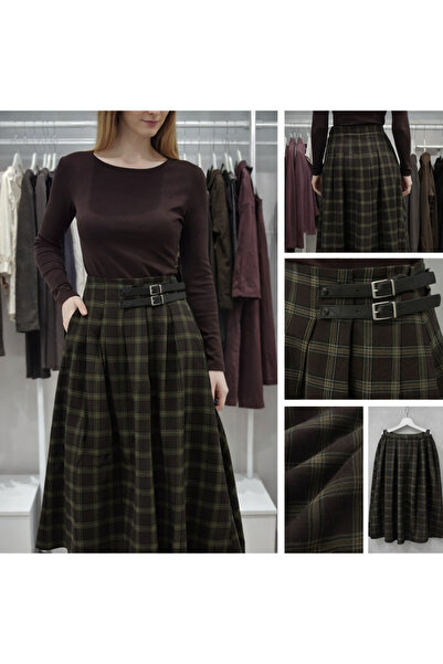 MODA Plaid Skirt with Belt Detail