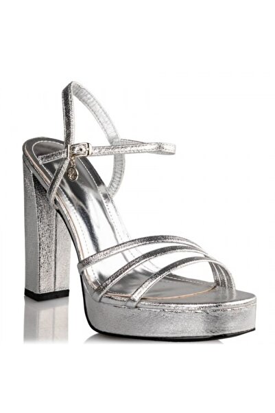 Envie Shoes Γυναικεία Παπούτσια Πέδιλα E42-17173-21 Ασημί