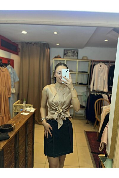 Başak Bulut Butik Luna Gold Tokalı Bluz