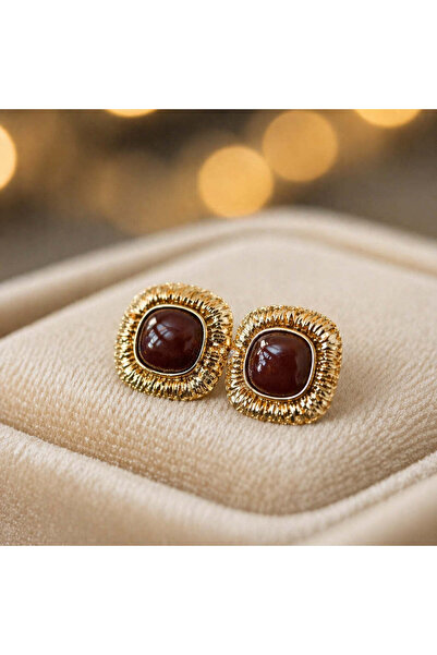 BIJUTERI Kpe-2026 Vintage Gold Textured Earrings with Burgundy Stones
