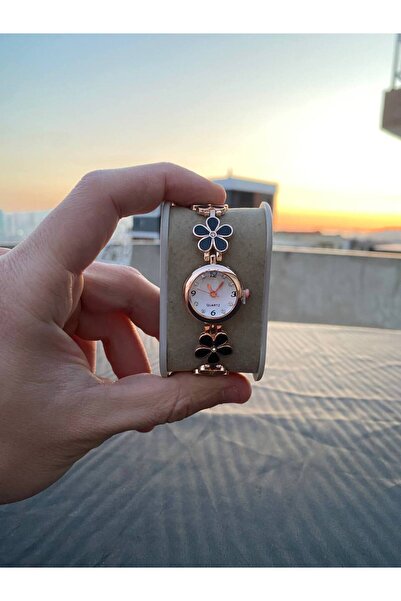Geneva Kadın Çiçek Motifli Rose Gold Siyah Metal Kordon Kol Saati