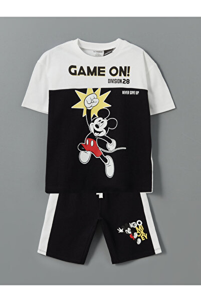 LC Waikiki Tricou și pantaloni scurți pentru băieți, cu imprimeu Mickey Mouse