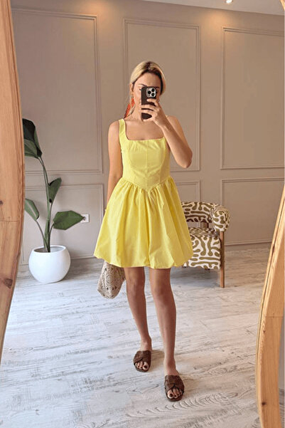 BeeYouStudio Balloon Skirt Strap Dress / Yellow