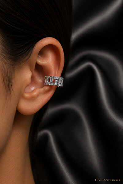 utkuergin Stoned Cartilage Steel Earring Earcuff