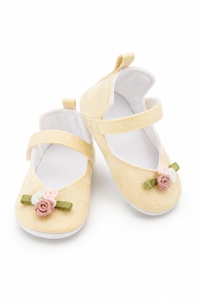 Pure Boutique Elegant cream baby Ballet Flats with decorative flowers, comfor...