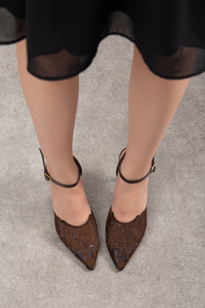 Entella Store Bloom Brown Lace Embroidery Detail Ankle Strap Thin Heeled Wedd...