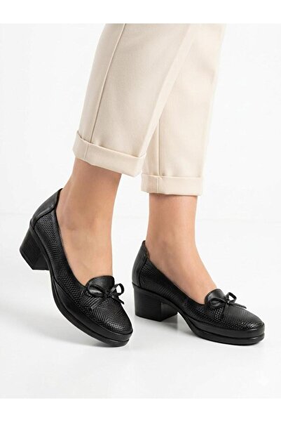 Lütfi Women's Black Orthopedic Soft Sole Stylish Comfortable Daily Shoes