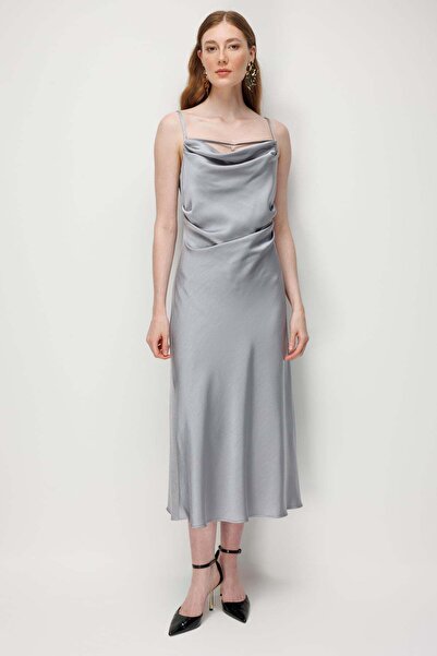 Ekol Drape Detaylı Askılı Maxi Elbise