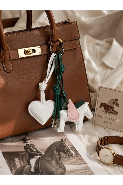 Lexi Bella Valentine's Day Gift Bag Accessory White Heart & White Horse & Cat...