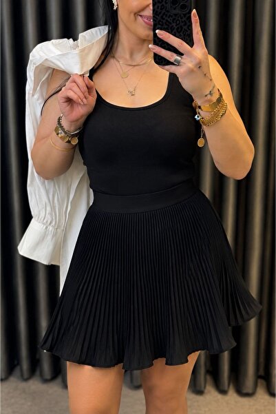 Nisam Pleated Fabric Mini Skirt