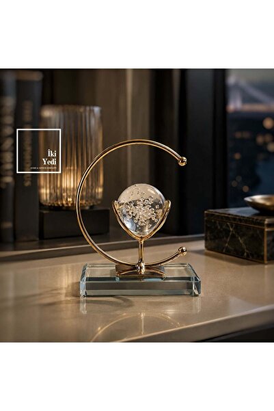 İki Yedi Konsept Hilal Gold Metal Masaüstü Objesi Kristal Cam Küreli Modern E...